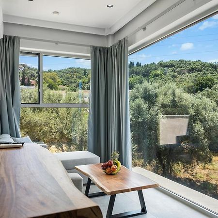 Robin'S Aparthotel Apolpaina Екстериор снимка